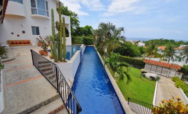 Villa con vista al mar y acceso a la playa - Huatulco