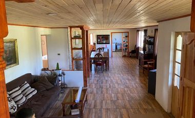 Casa grande en 5000 mtrs de terreno