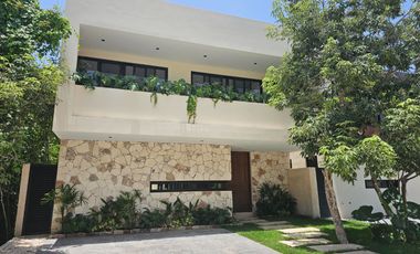 Casa Residencial de 3 recámaras en venta en Valenia Residencial