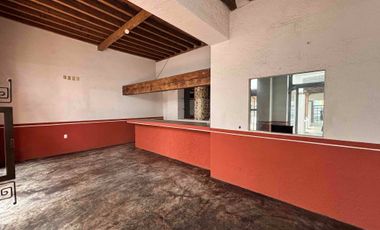 LOCAL EN RENTA EN AV. MORELOS, CENTRO DE TOLUCA, A UN LADO DEL SANTUARIO  LA MERCED