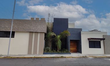 CASA EN VENTA DE 4 RECAMARAS EN VERACRUZ FRACCIONAMIENTO REFORMA