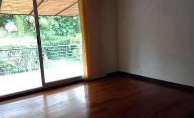 PR15571 Casa en arriendo en el sector de Atravezado