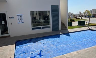 Casa de 4 recámaras con Baño completo,Rec. En planta baja