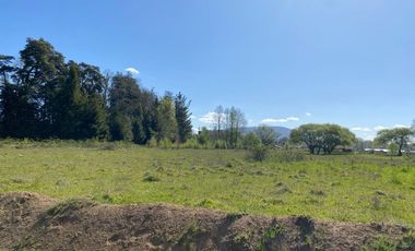 Z O N A S U R . C L   4 km la ciudad, colegios, minimarket, varios caminos de acceso y salida hacia distintas localidades de la zona