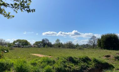 Z O N A S U R . C L   4 km la ciudad, colegios, minimarket, varios caminos de acceso y salida hacia distintas localidades de la zona