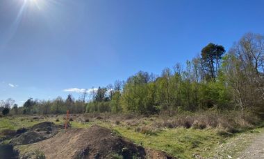 Z O N A S U R . C L   4 km la ciudad, colegios, minimarket, varios caminos de acceso y salida hacia distintas localidades de la zona