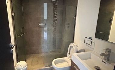 VENTA DE HERMOSO DEPARTAMENTO EJECUTIVO EN TORRE ADAMANT II, 2 RECAMARAS CON BAÑO COMPLETO