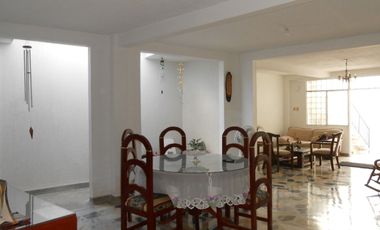 ¡GRAN OPORTUNIDAD! AMPLIA CASA EN VENTA EN LA CIUDAD DE NEIVA, BARRIO ALTICO