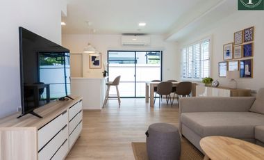 A cozy 2 bedrooms 3 bathrooms townhouse for rent and sale at Indy 5 Bangna, close by Mega Bangna