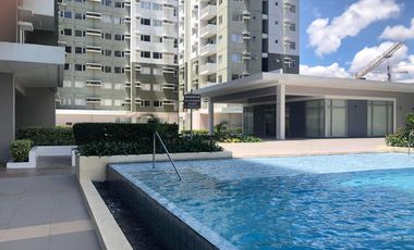 Rent to own 2 bedroom w/ Balcony near NAIA Terminal at Avida Towers One Union Place in Arca, South Taguig.