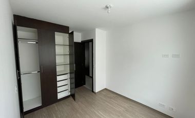 ELEGANTE Y MODERNA CASA