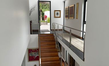 Venta impresionante residencia, a todo lujo. Casuarinas, Surco. la mejor zona de Surco. PARECE ESTRENO