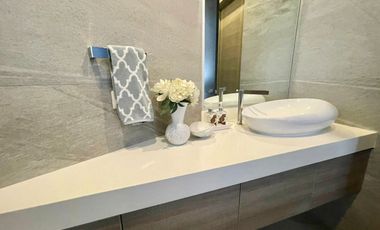Venta impresionante residencia, a todo lujo. Casuarinas, Surco. la mejor zona de Surco. PARECE ESTRENO