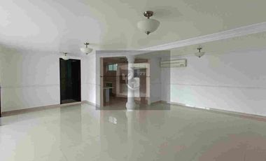 Casa Eucaliptos. Venta