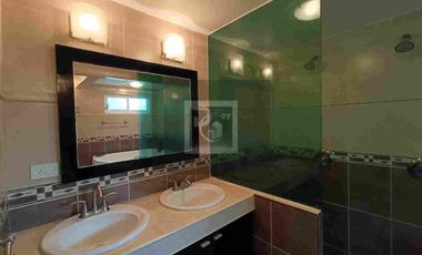 Casa Eucaliptos. Venta