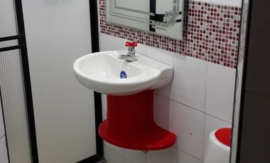 VENDO APARTAMENTO EDIFICIO LAVERDY  BARRIO SANTA ANITA CALI