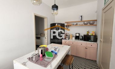 Del Valle Casa con uso de suelo en Venta