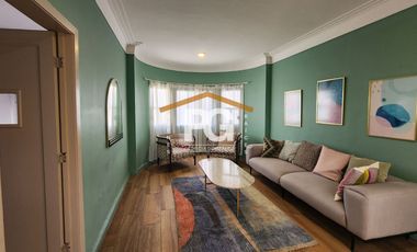 Del Valle Casa con uso de suelo en Venta
