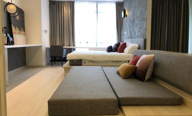 For Rent Sudirman Suites Apartment Central Jakarta - 1 Bedroom + 1 Study Room Furnished
