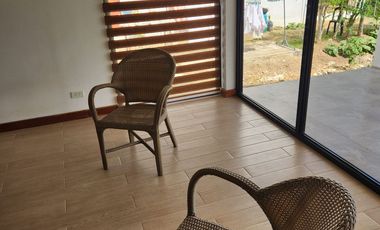 HOUSE AND LOT FOR SALE WITH OCEAN VIEW ID 14889