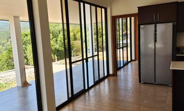 HOUSE AND LOT FOR SALE WITH OCEAN VIEW ID 14889