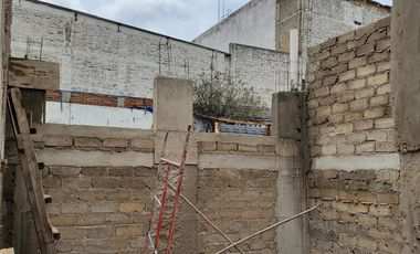 LOCAL EN PRE-VENTA MEDRANO