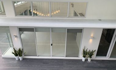 5BR HOUSE AND LOT FOR LEASE IN AYALA ALABANG VILLAGE PP CODE #L1221