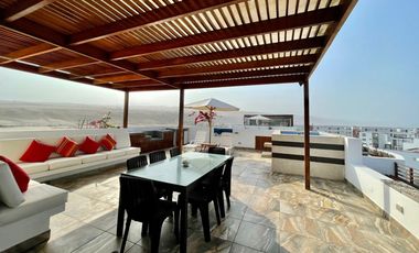 Exclusivo Departamento Dúplex en Condominio con Vista Al Mar y Piscina Privada