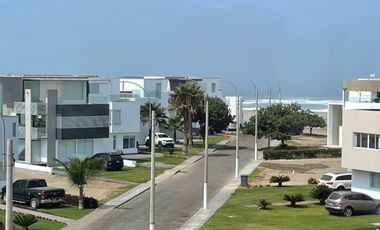 Exclusivo Departamento Dúplex en Condominio con Vista Al Mar y Piscina Privada