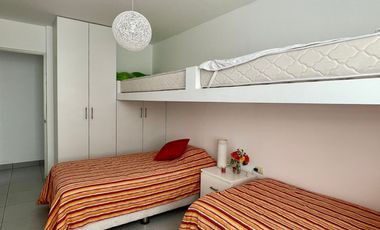 Exclusivo Departamento Dúplex en Condominio con Vista Al Mar y Piscina Privada