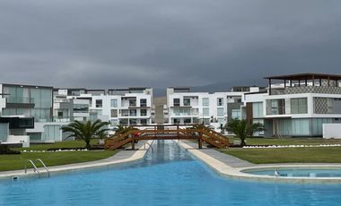 Exclusivo Departamento Dúplex en Condominio con Vista Al Mar y Piscina Privada