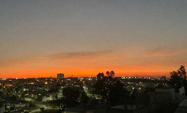 Departamento en RENTA ubicado en TORRE GLENN (a un costado de Barranca del Refugio). Leon, Gto