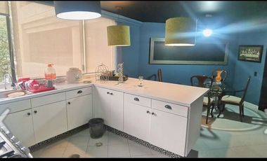 DEPARTAMENTO DE LUJO RECIEN REMODELADO. BALCON.