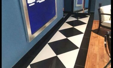 DEPARTAMENTO DE LUJO RECIEN REMODELADO. BALCON.