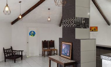 CASA VENTA ....Lomas de Atzingo Fracc. Del Bosque.