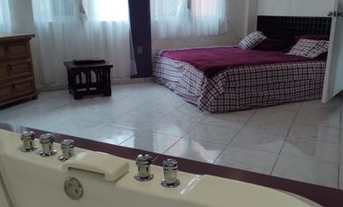 CASA VENTA ....Lomas de Atzingo Fracc. Del Bosque.