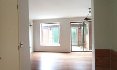 Bosque Sur, Casa de esquina 140MT2 $ 229.000----.
