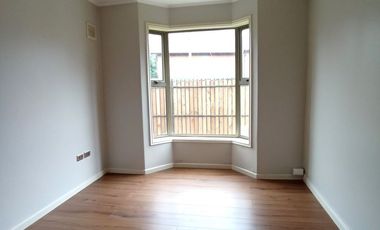 Bosque Sur, Casa de esquina 140MT2 $ 229.000----.