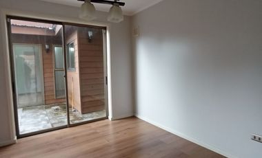 Bosque Sur, Casa de esquina 140MT2 $ 229.000----.