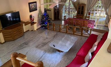 Ixtapa Casa Grande En Venta 8 Recamaras Alberca Garage Para 6 Autos