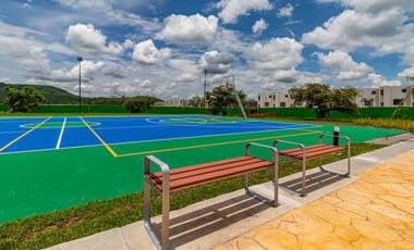 Casas en venta con alberca y amenidades a 5 minutos del club de golf santa fe Xochitepec, Morelos.