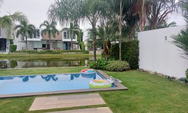 Isla Mocoli, Alquilo Hermosa Casa Amoblada con Vista al Rio/Piscina