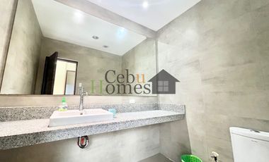 Four Bedroom House with Pool in Maria Luisa for Rent