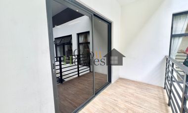 Four Bedroom House with Pool in Maria Luisa for Rent