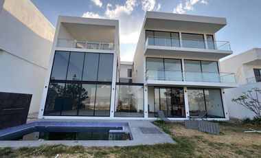 EN RENTA CASA EN EL BOSQUE COUNTRY CLUB