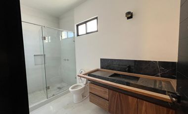 EN RENTA CASA EN EL BOSQUE COUNTRY CLUB