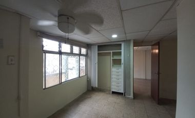 Casa rentera en venta en Cdla. Alborada 1era etapa, Norte de Guayaquil