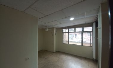 Casa rentera en venta en Cdla. Alborada 1era etapa, Norte de Guayaquil