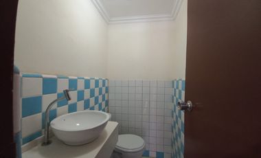Casa rentera en venta en Cdla. Alborada 1era etapa, Norte de Guayaquil