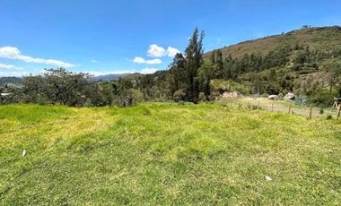 Terreno en venta 4.000m2 % en 3 lotes residencial y privado sector Iglesia de Challuabamba